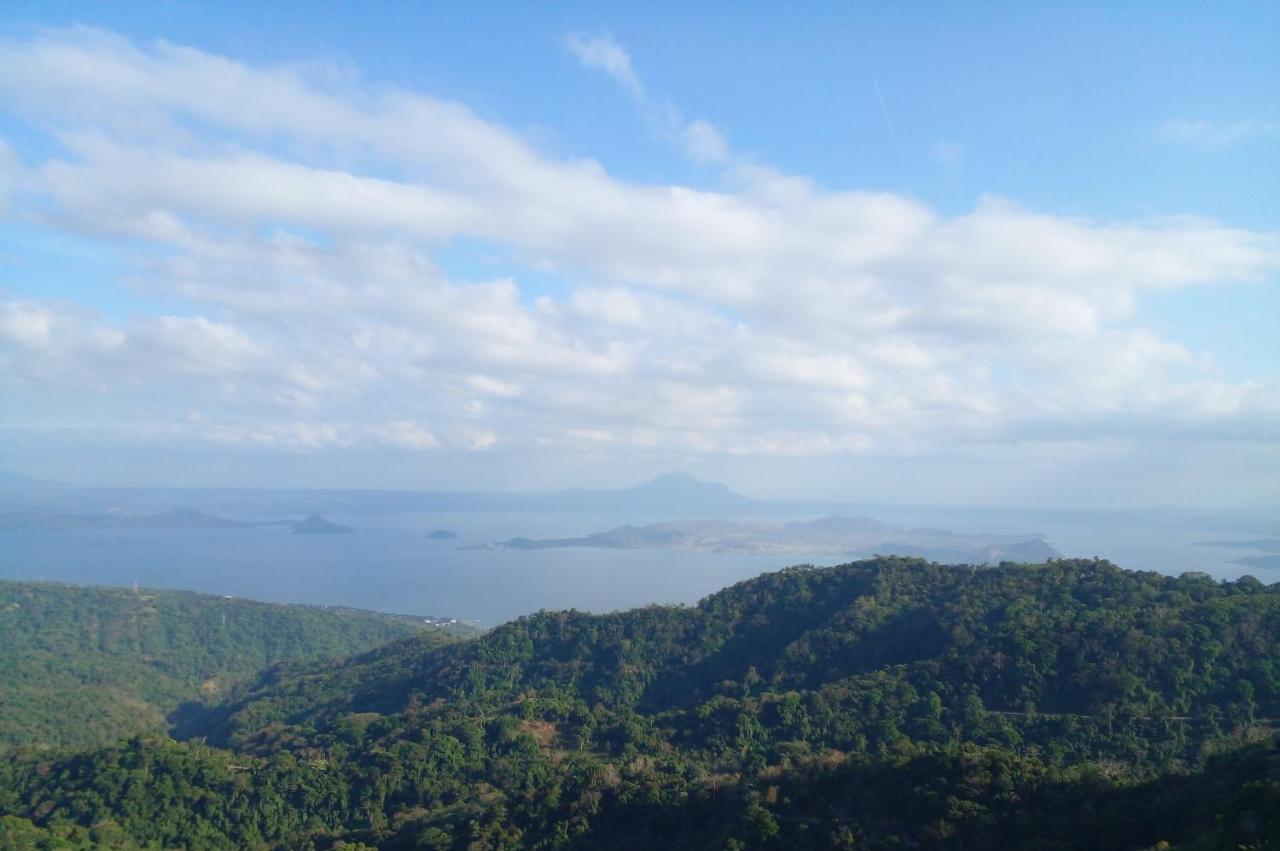 Tagaytay Prime Residences With Swimming Pool & Viewing Deck Tagaytay City Bagian luar foto