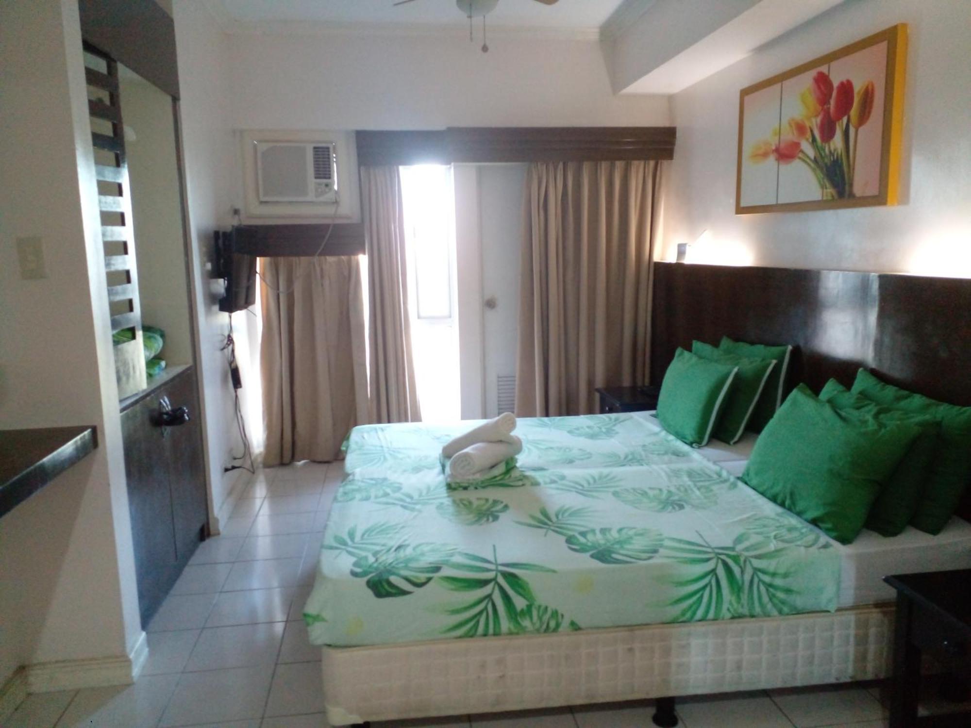 Tagaytay Prime Residences With Swimming Pool & Viewing Deck Tagaytay City Ruang foto