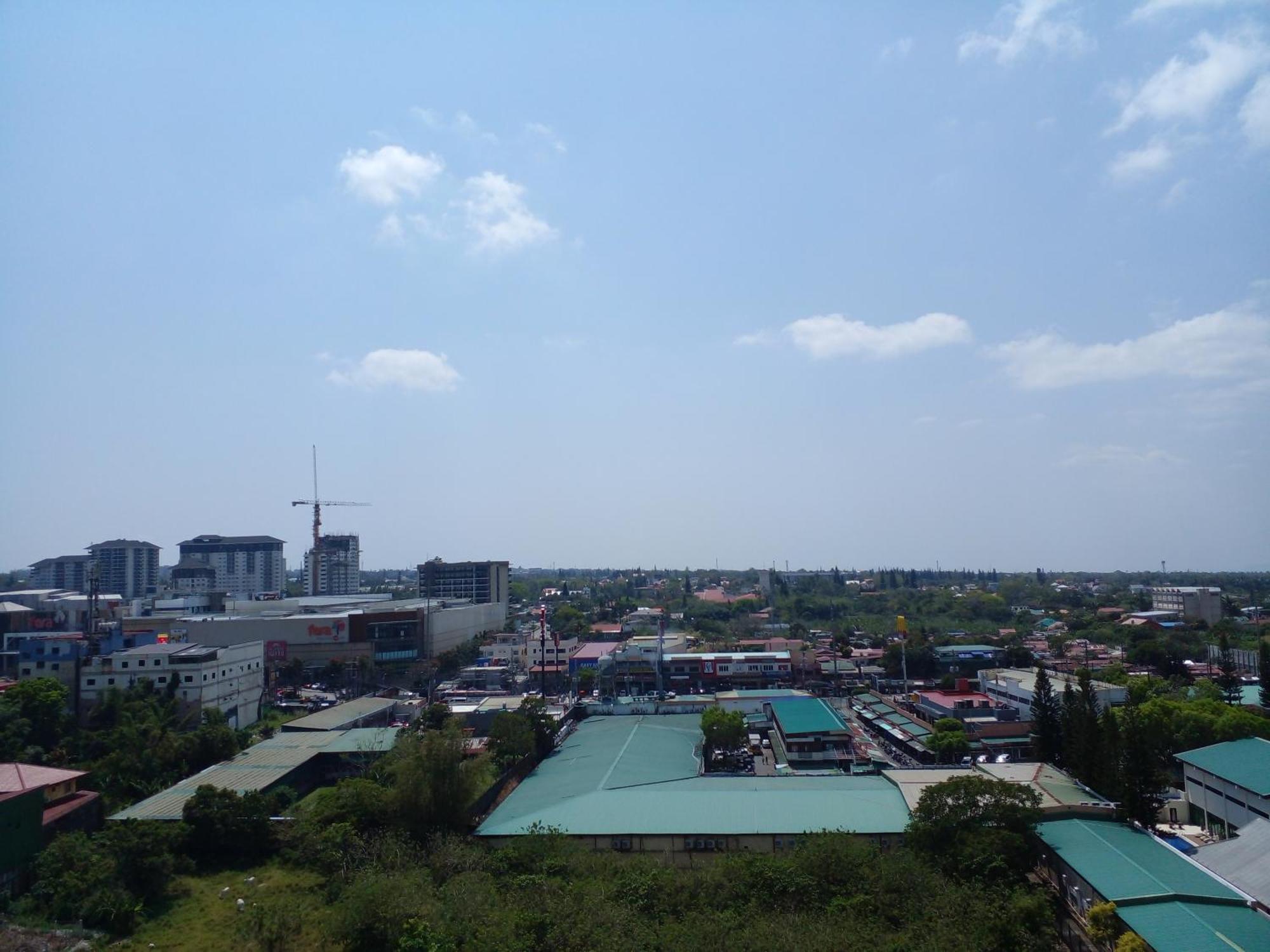 Tagaytay Prime Residences With Swimming Pool & Viewing Deck Tagaytay City Ruang foto